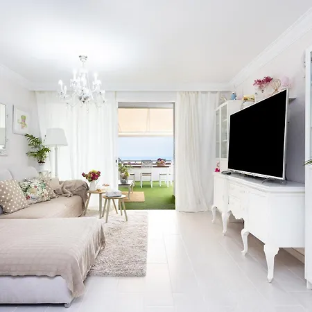 Sunset Oceanview Апартаменты *