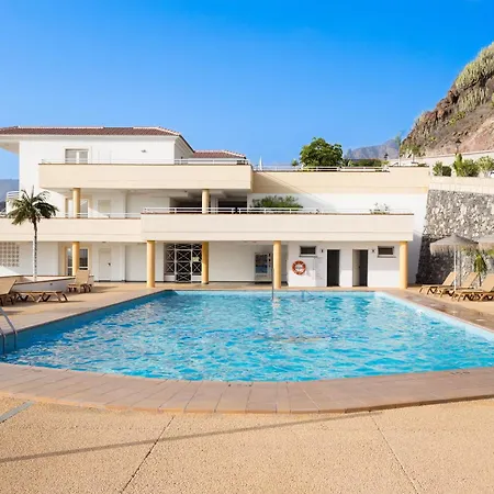 Апартаменты Sunset Oceanview Адехе